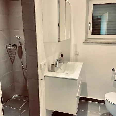 Liboria I Stylische Maisonette Alpenblick I 4min Zum דירה