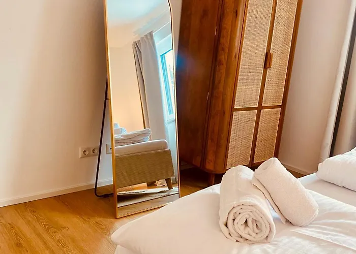 Liboria I Stylische Maisonette Alpenblick I 4min Zum アパート